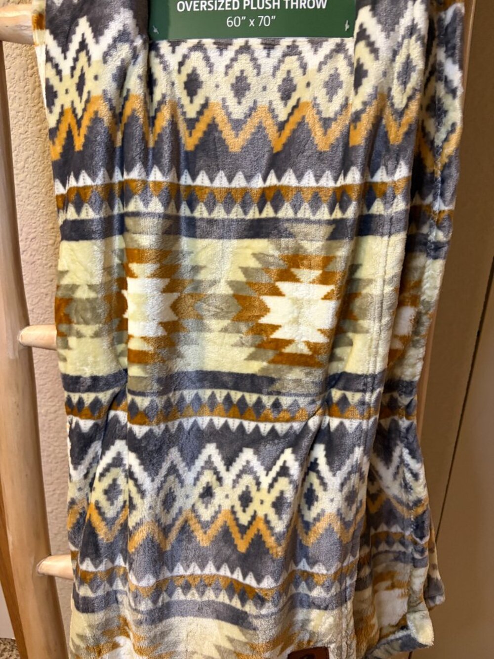 John Deere Aztec Plush Throw Blanket 60x70 Oversized NWT - Picture 3 of 5